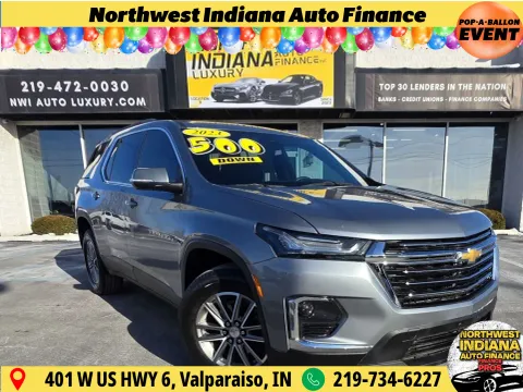 Gray 2023 CHEVROLET TRAVERSE LT CLOTH for sale in Merrillville, IN