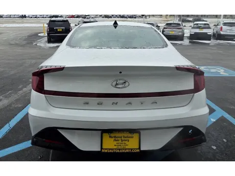 More photos of 2022 HYUNDAI SONATA SEL at NWI Auto Luxury Merrillville, IN