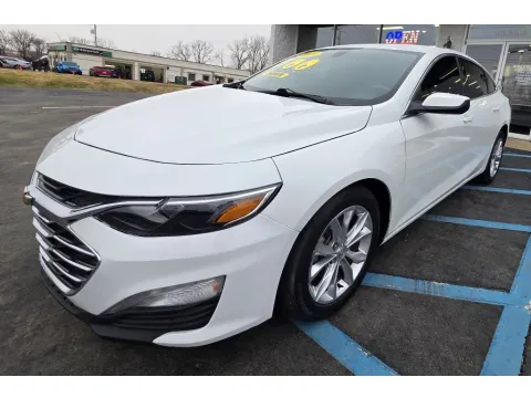 More photos of 2021 CHEVROLET MALIBU LT at NWI Auto Luxury Merrillville, IN