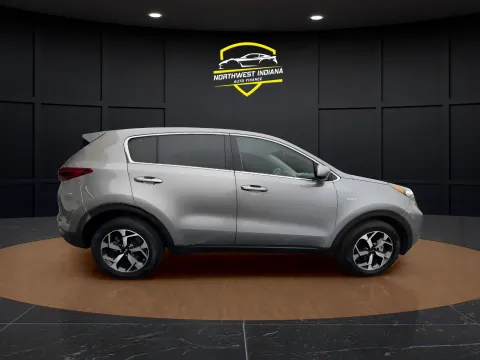 More photos of 2022 KIA SPORTAGE LX at NWI Auto Luxury Merrillville, IN