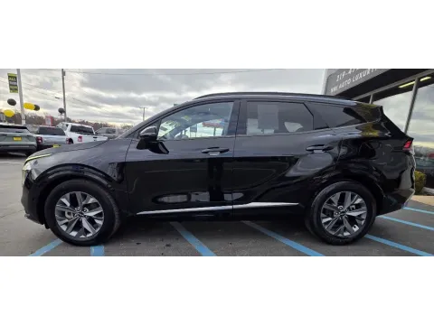 More photos of 2023 KIA SPORTAGE SX at NWI Auto Luxury Merrillville, IN