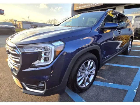 More photos of 2023 GMC TERRAIN SLT at NWI Auto Luxury Merrillville, IN