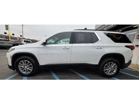 More photos of 2023 CHEVROLET TRAVERSE LT LEATHER at NWI Auto Luxury Merrillville, IN