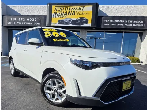 White 2025 KIA SOUL LX for sale in Merrillville, IN
