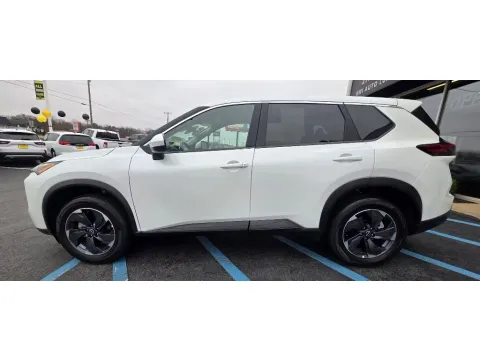 More photos of 2025 NISSAN ROGUE SV at NWI Auto Luxury Merrillville, IN
