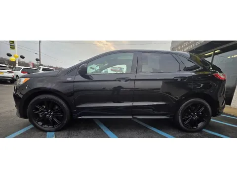 Photos of 2022 FORD EDGE ST LINE for sale in Merrillville, IN at NWI Auto Luxury Merrillville