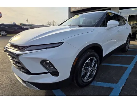 Another view of 2025 CHEVROLET BLAZER LT for sale in Merrillville, IN at NWI Auto Luxury Merrillville