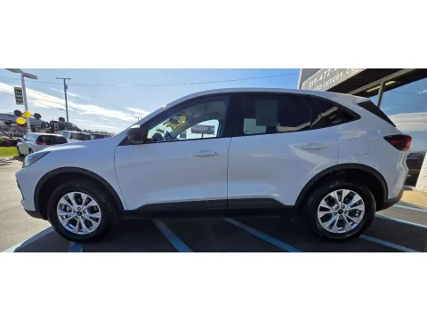 More photos of 2025 FORD ESCAPE ACTIVE at NWI Auto Luxury Merrillville, IN