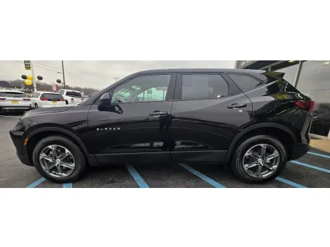 Black 2025 CHEVROLET BLAZER LT for sale in Merrillville, IN