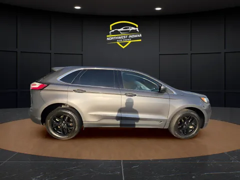More photos of 2023 FORD EDGE SEL at NWI Auto Luxury Merrillville, IN