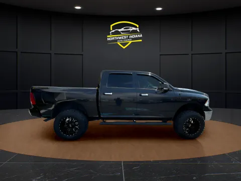 More photos of 2017 RAM 1500 SLT at NWI Auto Luxury Merrillville, IN