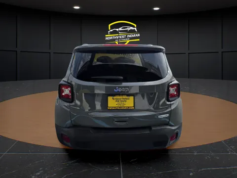 More photos of 2022 JEEP RENEGADE LATITUDE at NWI Auto Luxury Merrillville, IN