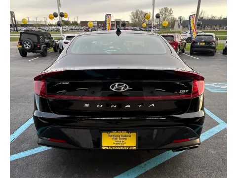 More photos of 2023 HYUNDAI SONATA SEL PLUS at NWI Auto Luxury Merrillville, IN
