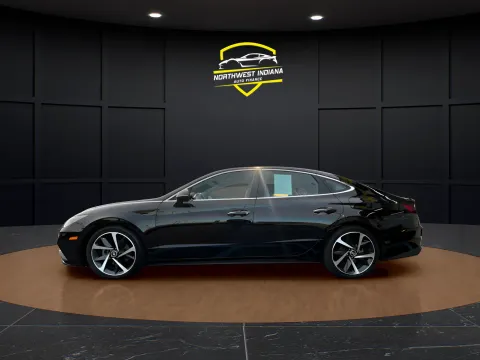Photos of 2023 HYUNDAI SONATA SEL PLUS for sale in Merrillville, IN at NWI Auto Luxury Merrillville