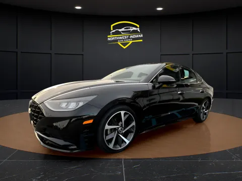 Black 2023 HYUNDAI SONATA SEL PLUS for sale in Merrillville, IN