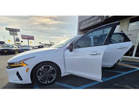 Photos of 2022 KIA K5 EX for sale in Merrillville, IN at NWI Auto Luxury Merrillville