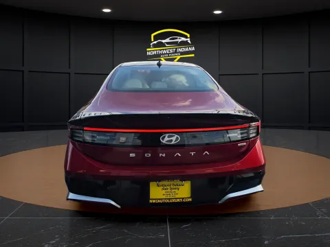 More photos of 2025 HYUNDAI SONATA HYBRID SEL at NWI Auto Luxury Merrillville, IN