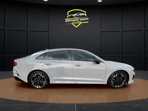More photos of 2023 KIA K5 GT-LINE at NWI Auto Luxury Merrillville, IN