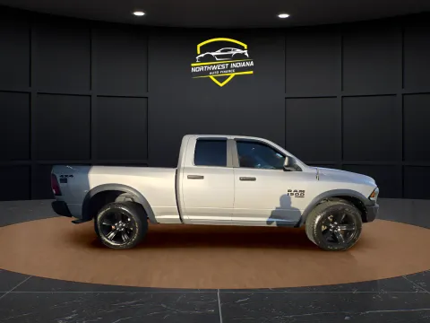 More photos of 2021 RAM 1500 CLASSIC WARLOCK at NWI Auto Luxury Merrillville, IN