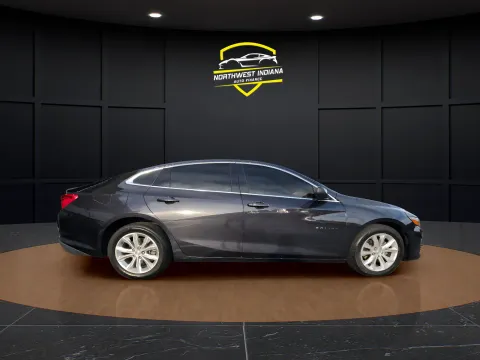 More photos of 2023 CHEVROLET MALIBU LT at NWI Auto Luxury Merrillville, IN
