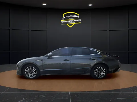 Photos of 2025 HYUNDAI SONATA HYBRID SEL for sale in Merrillville, IN at NWI Auto Luxury Merrillville