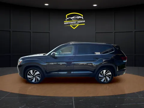 Photos of 2024 VOLKSWAGEN ATLAS SE 4MOTION for sale in Merrillville, IN at NWI Auto Luxury Merrillville