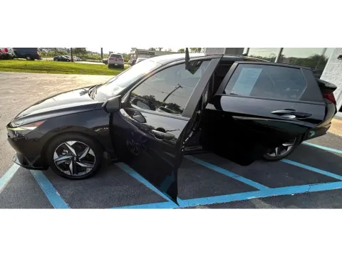 Photos of 2023 HYUNDAI ELANTRA SEL for sale in Merrillville, IN at NWI Auto Luxury Merrillville