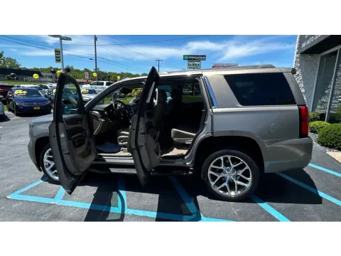 More photos of 2019 CHEVROLET TAHOE LT at NWI Auto Luxury Merrillville, IN