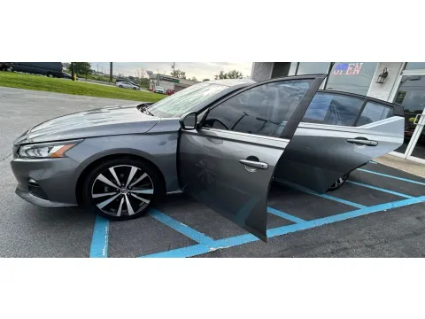 Another view of 2021 NISSAN ALTIMA 2.5 SR for sale in Merrillville, IN at NWI Auto Luxury Merrillville