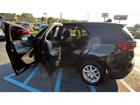 More photos of 2024 CHEVROLET EQUINOX LS at NWI Auto Luxury Merrillville, IN