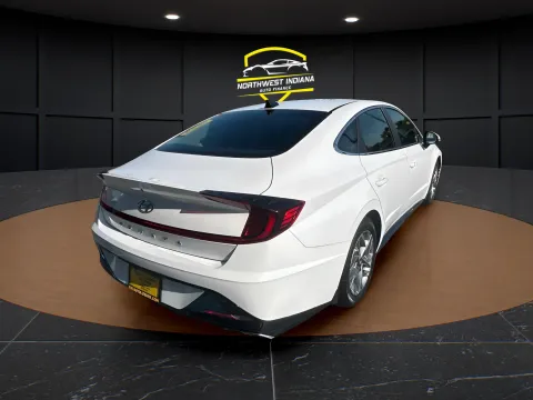 More photos of 2023 HYUNDAI SONATA SEL at NWI Auto Luxury Merrillville, IN