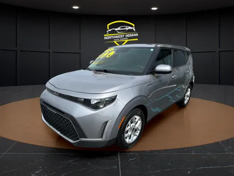 Gray 2023 KIA SOUL LX for sale in Merrillville, IN