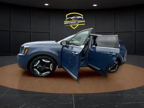 Photos of 2024 KIA TELLURIDE S for sale in Merrillville, IN at NWI Auto Luxury Merrillville