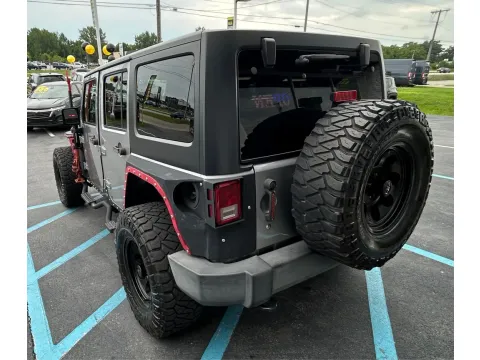 More photos of 2016 JEEP WRANGLER UNLIMI RUBICON at NWI Auto Luxury Merrillville, IN