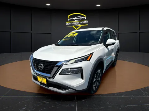 White 2022 NISSAN ROGUE SV for sale in Merrillville, IN