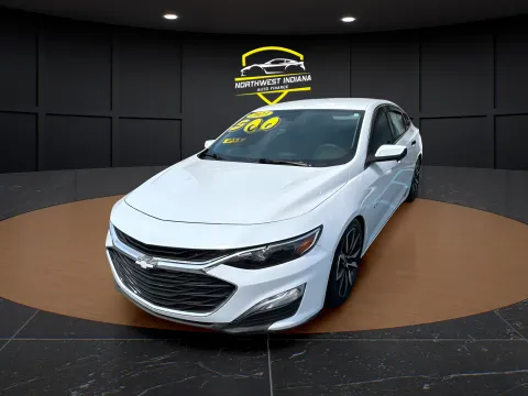 White 2023 CHEVROLET MALIBU RS for sale in Merrillville, IN
