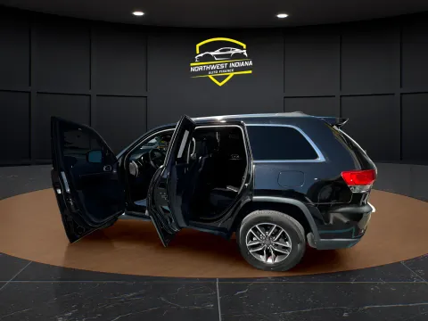 More photos of 2019 JEEP GRAND CHEROKEE LIMITED at NWI Auto Luxury Merrillville, IN