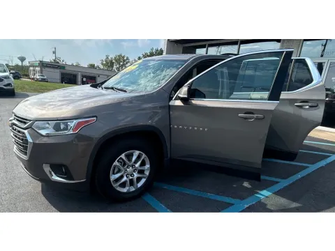 Brown 2019 CHEVROLET TRAVERSE PREMIER for sale in Merrillville, IN