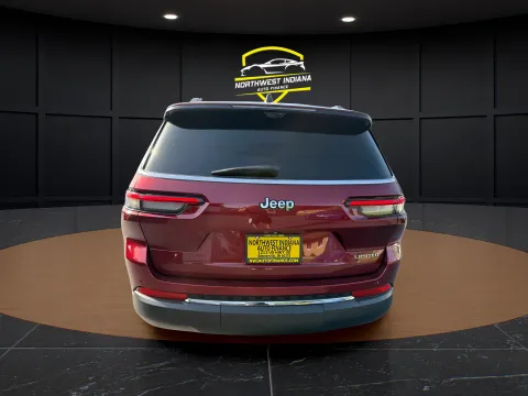More photos of 2023 JEEP GRAND CHEROKEE LIMITED at NWI Auto Luxury Merrillville, IN