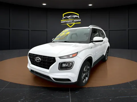 White 2024 HYUNDAI VENUE SEL for sale in Merrillville, IN