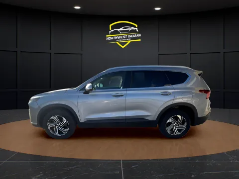 More photos of 2023 HYUNDAI SANTA FE SEL at NWI Auto Luxury Merrillville, IN