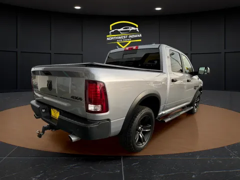 More photos of 2021 RAM 1500 CLASSIC SLT at NWI Auto Luxury Merrillville, IN