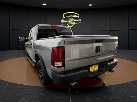 More photos of 2021 RAM 1500 CLASSIC SLT at NWI Auto Luxury Merrillville, IN