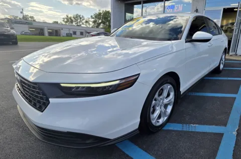 More photos of 2024 HONDA ACCORD LX at NWI Auto Luxury Merrillville, IN