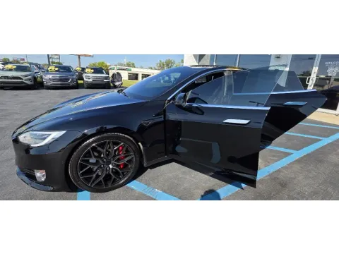 Photos of 2021 TESLA MODEL S PERFORMANCE for sale in Merrillville, IN at NWI Auto Luxury Merrillville