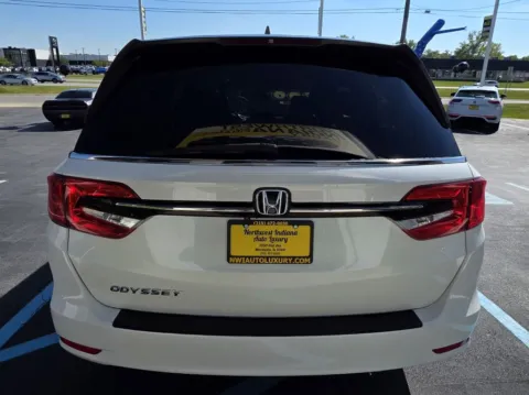More photos of 2022 HONDA ODYSSEY EX-L at NWI Auto Luxury Merrillville, IN