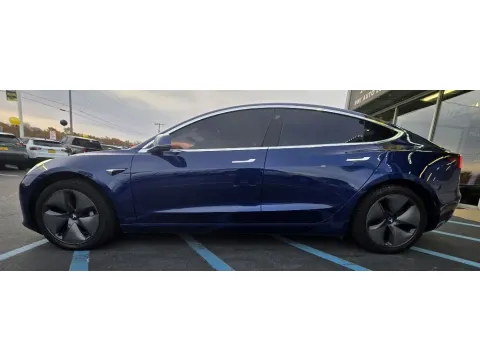 More photos of 2019 TESLA MODEL 3 LONG RANGE at NWI Auto Luxury Merrillville, IN