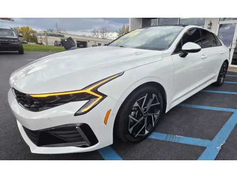 More photos of 2025 KIA K5 EX at NWI Auto Luxury Merrillville, IN