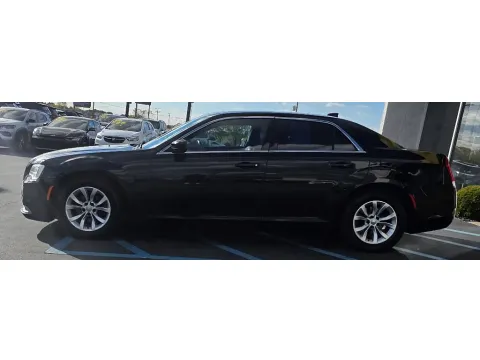 Another view of 2019 CHRYSLER 300 TOURING for sale in Merrillville, IN at NWI Auto Luxury Merrillville