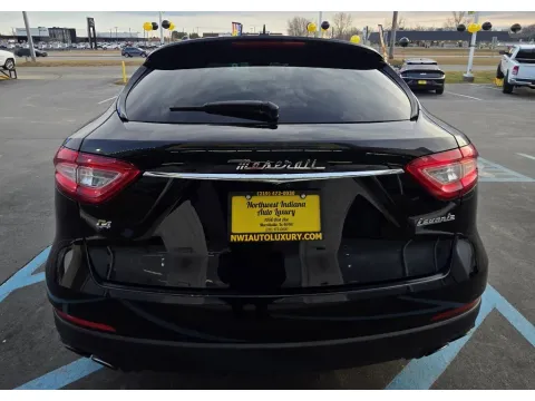 More photos of 2018 MASERATI LEVANTE BASE at NWI Auto Luxury Merrillville, IN